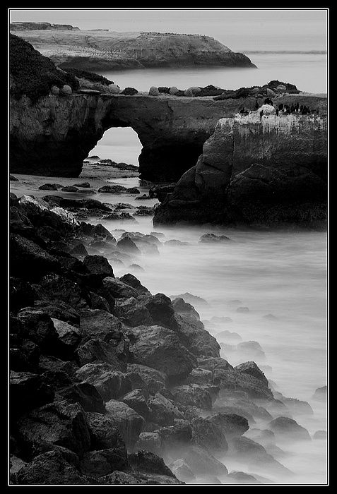 Natural bridge<br>(Santa Cruz, Calif.)