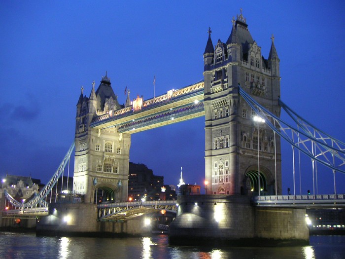*TOWER BRIDGE, LONDON*
