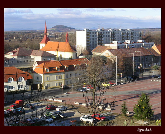 NÁMĚSTÍ