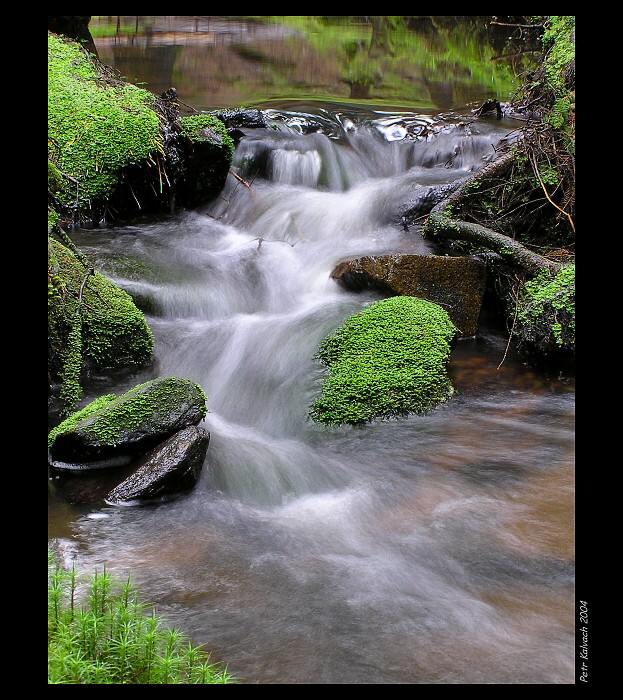 .:(há dvě ó):. - I.