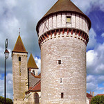 Kostelík s šikmou věží