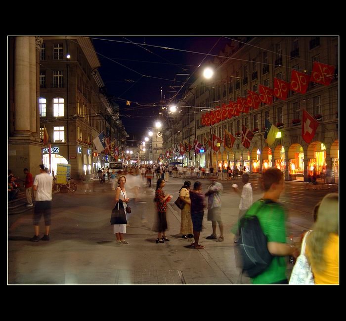 >>A ŽIVOT SA ZASTAVIL