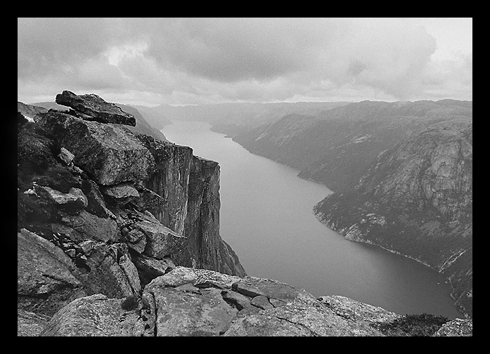 VIII - Lysefjord