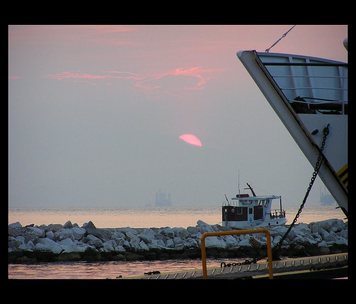 podvečer v přístavu....