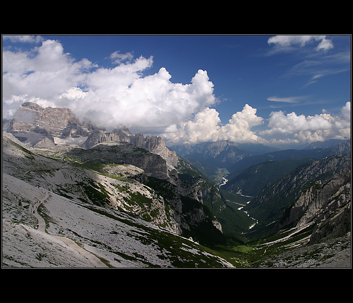 Dolomity