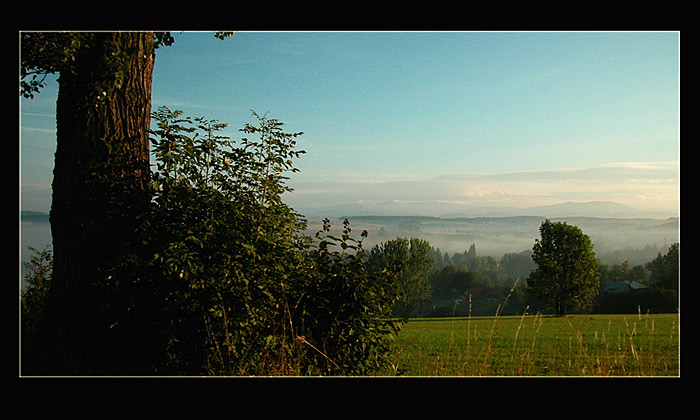 Podkrkonošské ráno