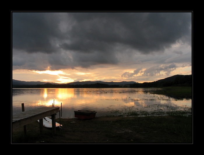 .: lIpNo :.