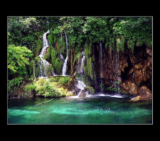 * NATIONAL PARK PLITVICE *