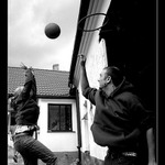 ... basketbal na dvoře ...