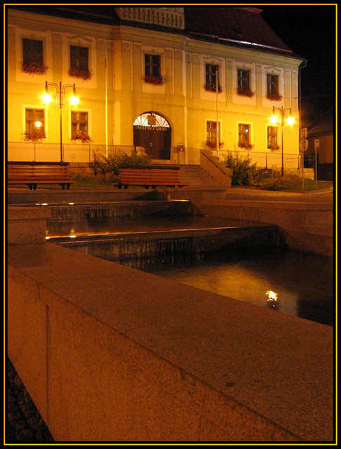 Noční radnice