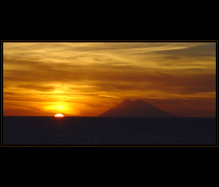 <b>:.STROMBOLI.: