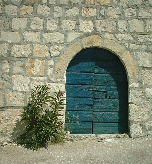 modro-zelená