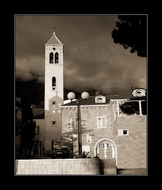 Zvonice kostela - Baška Voda