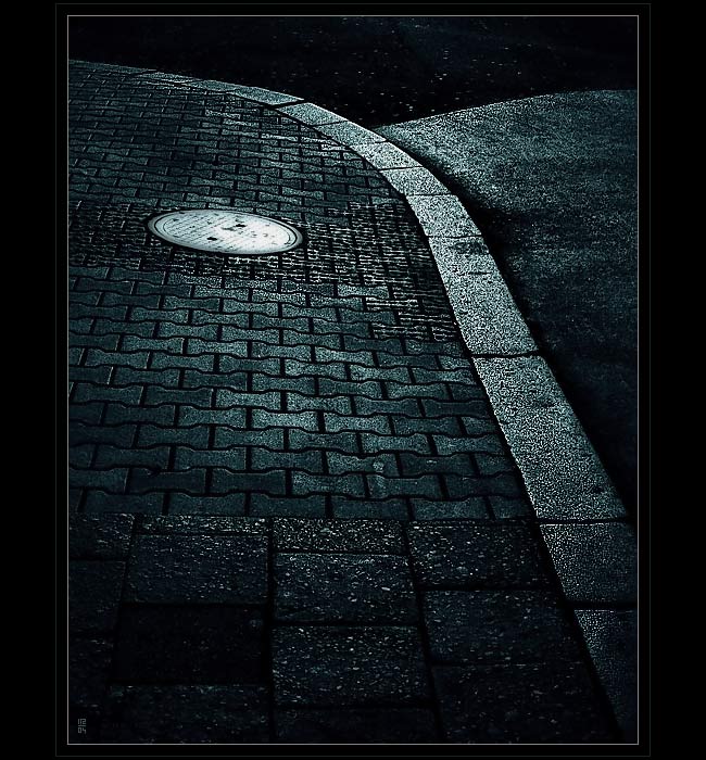 <b> ... # 01 ...<br> </b> (...z modrého města...)<hr><b>