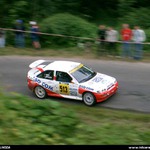 Escort letí krajinou