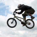 .:One hand one foot.: