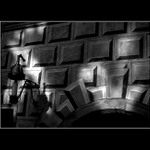 <B>Světlo a stín...