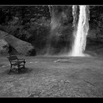 Island - U Seljalandsfossu
