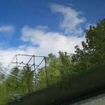 Pokřivené zrcadlo náhonu