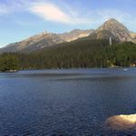 Štrbské pleso plesá