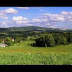 ... louky, lesy, kopečky ...