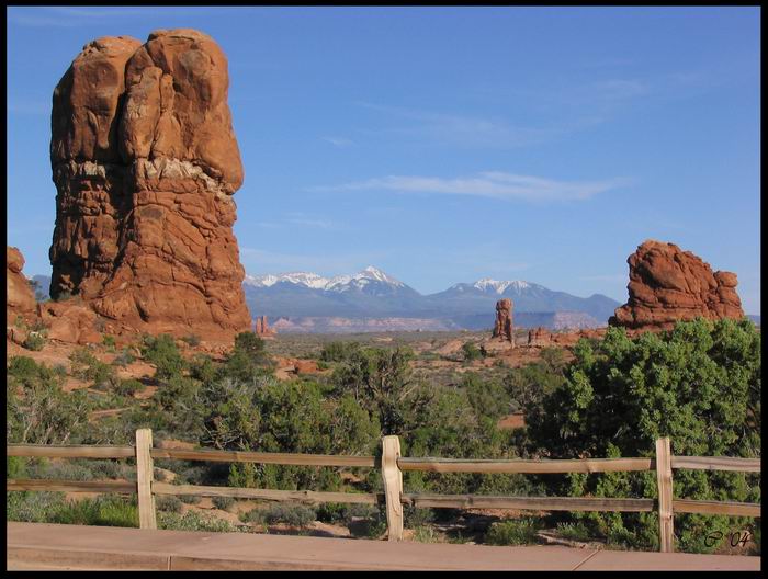<I><B>...:# <font color=orange>Arches NP</font> #:...</B></I>