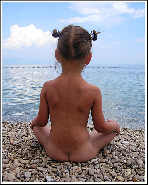 <b>.:: nejedou....počkám ::. </b><br>