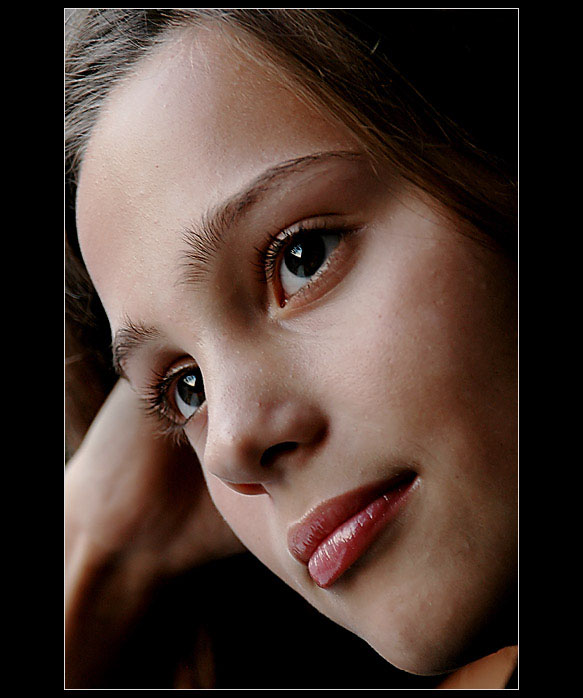 Lehce zahleděná...