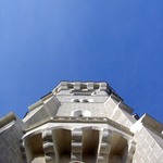 Hluboká - osa souměrnosti