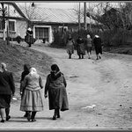 Cestou z kostela / Lidé Banátu