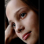 Lehce zahleděná...