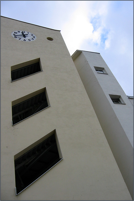 <b>Deformace časoprostoru...</b>