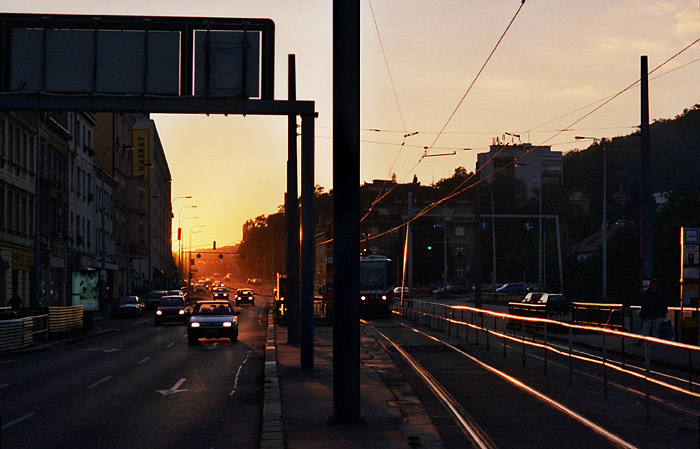 felicie, yaris, žigulík, oktávka, stodváca, bavorák, transportér, lada, stopětka, tramvaj.