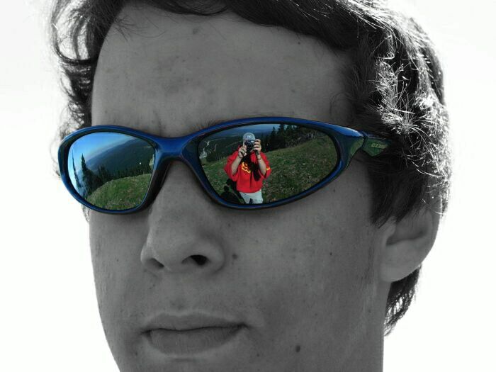 <B><U>---BRÁCHOVÝM POHLEDEM---</U>