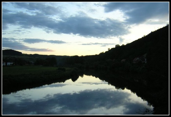 Noc pod Karlštejnem