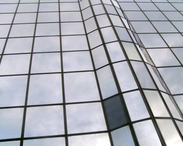 <big><i>Perspektiva banky</i></big>