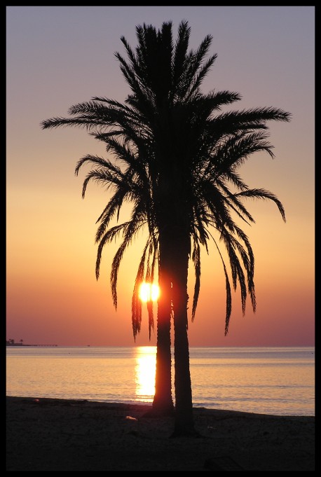 Svítání na pláži