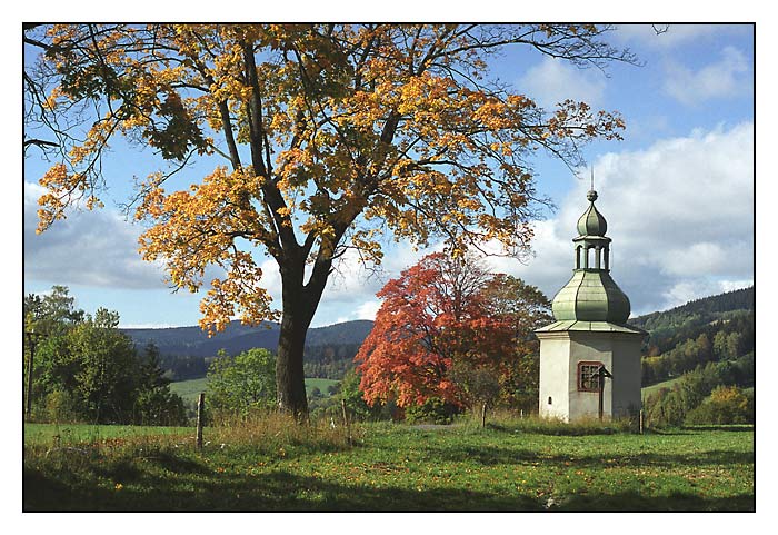 <b>Kaplička</b> nad Rokytnicí