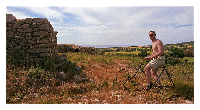 Autoportrét<br><b>NA VELOCIPÉDU</b>