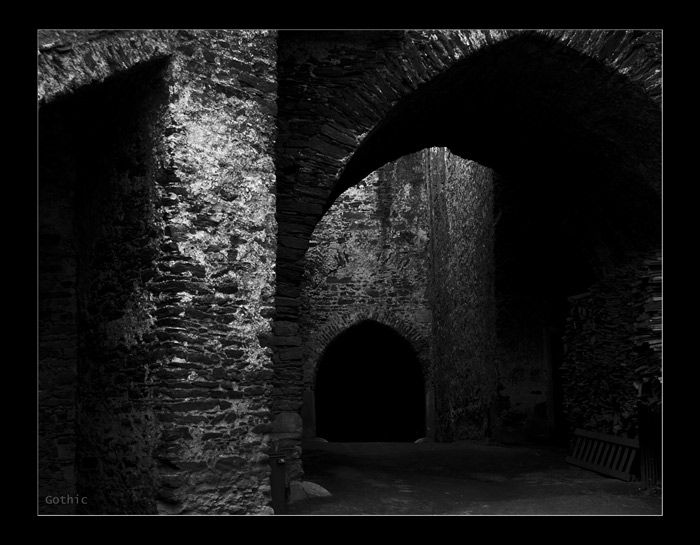 G O T H I C