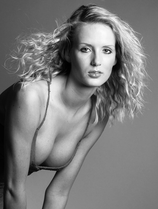 Černobílá Šárie