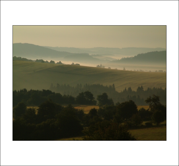 <b>... UŽ VIDÍM KOSTEL!</b>