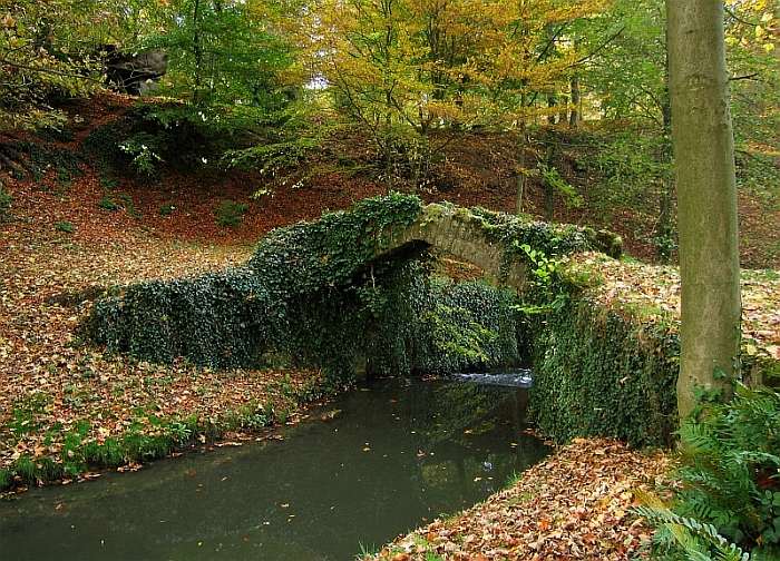 Ještě jedno zákoutí s mostkem