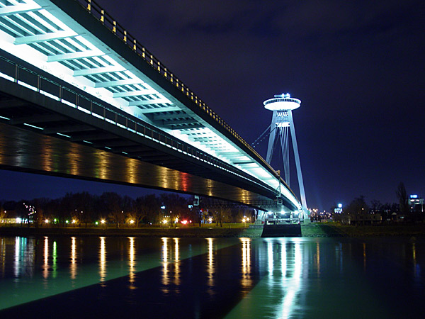 <B>Bratislava</B>
