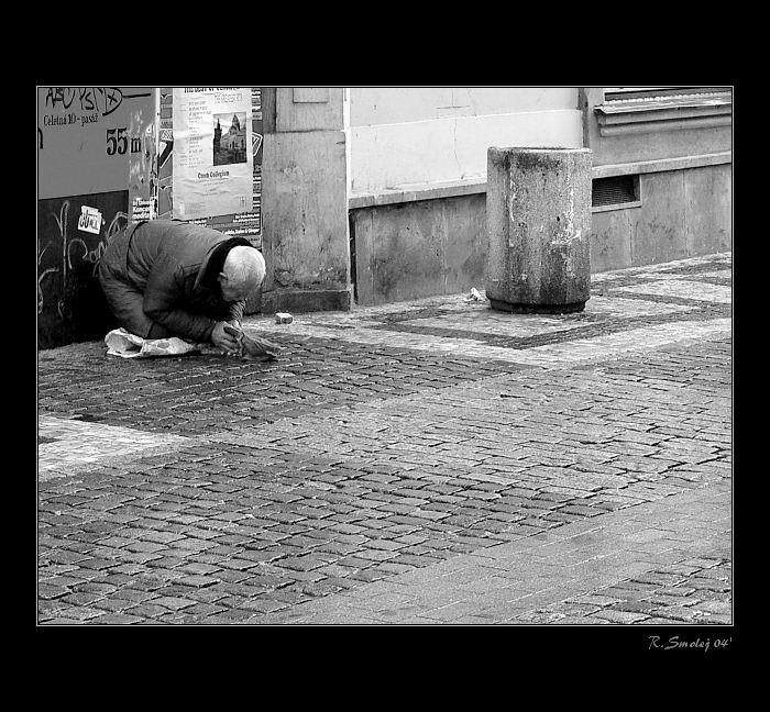 <b>Panebože, snad tady někdo půjde ....</b><br>aneb jeden pražský žebrák - foto č. I