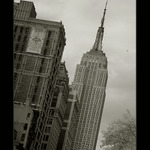 Je to s náma nahnutý