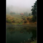 Nad tajchom sadá hmla...