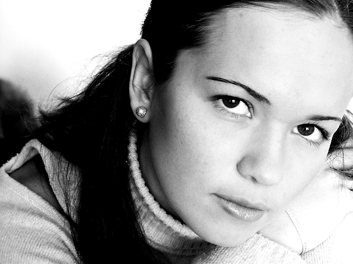 <b>...hore hlavou (MONA IX)</b>