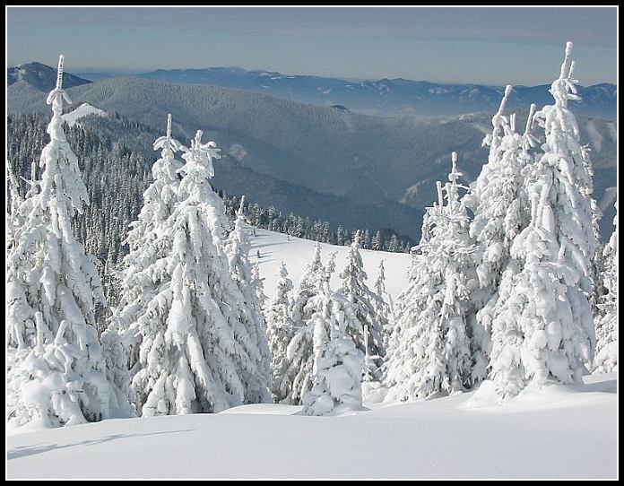 Nad Ľubochnianskou dolinou