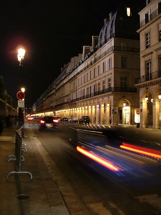 Paríž v noci